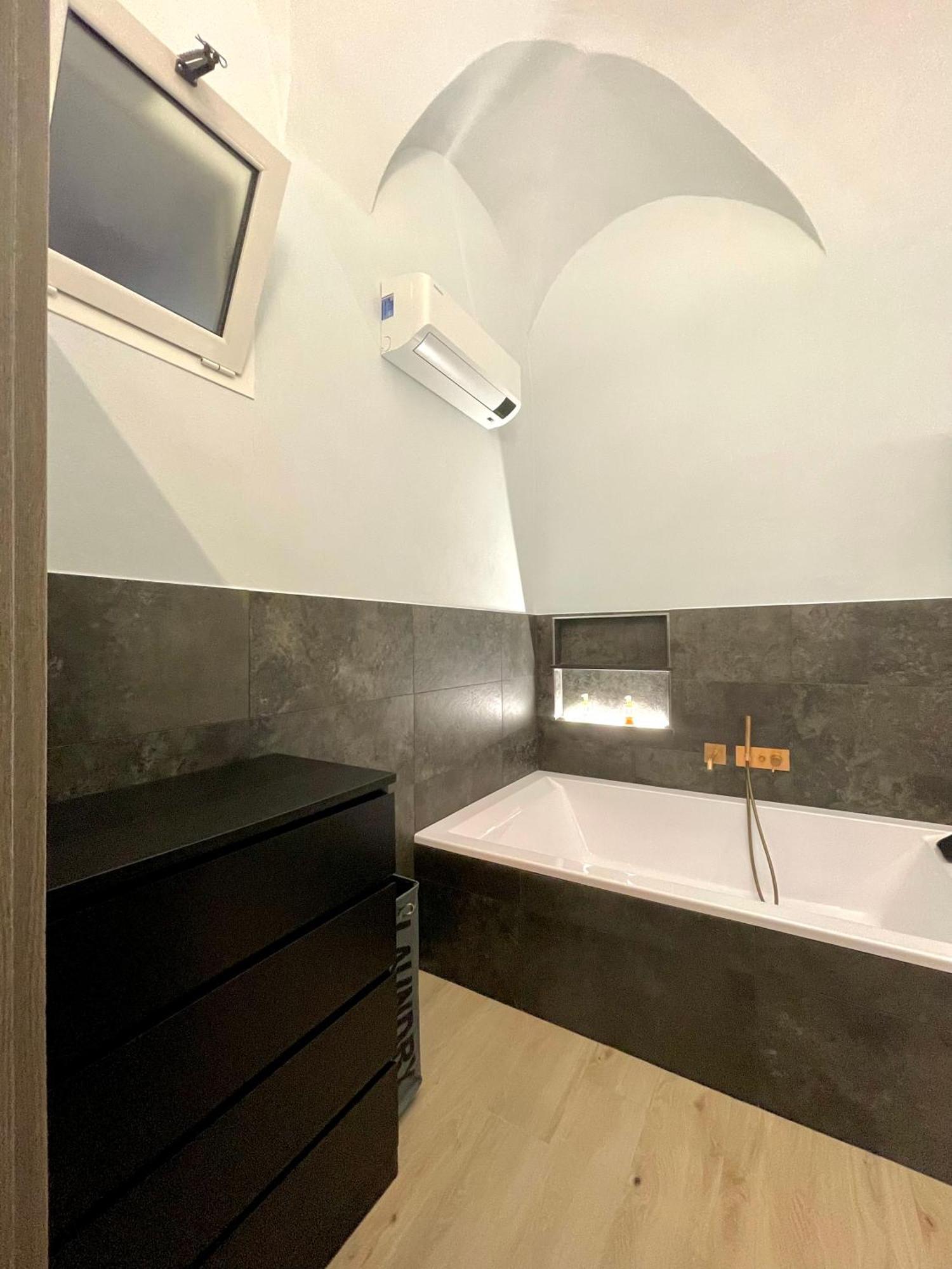 Grothouse Apartment Finale Ligure Exterior photo